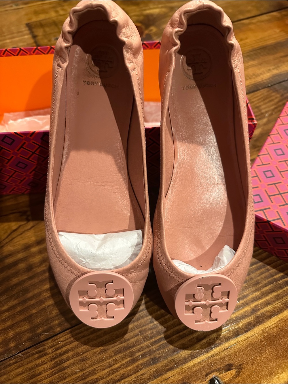 Tory Burch Blush Pink Logo Round-Toe Ballet Flats